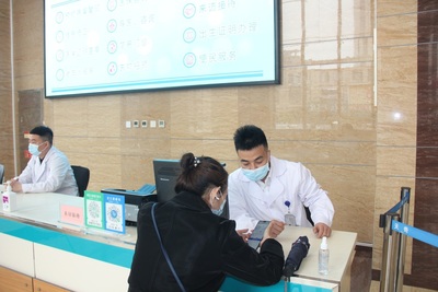 哈医大一院群力院区“一站式服务中心” 以患者为中心，办实事提升医疗服务新体验